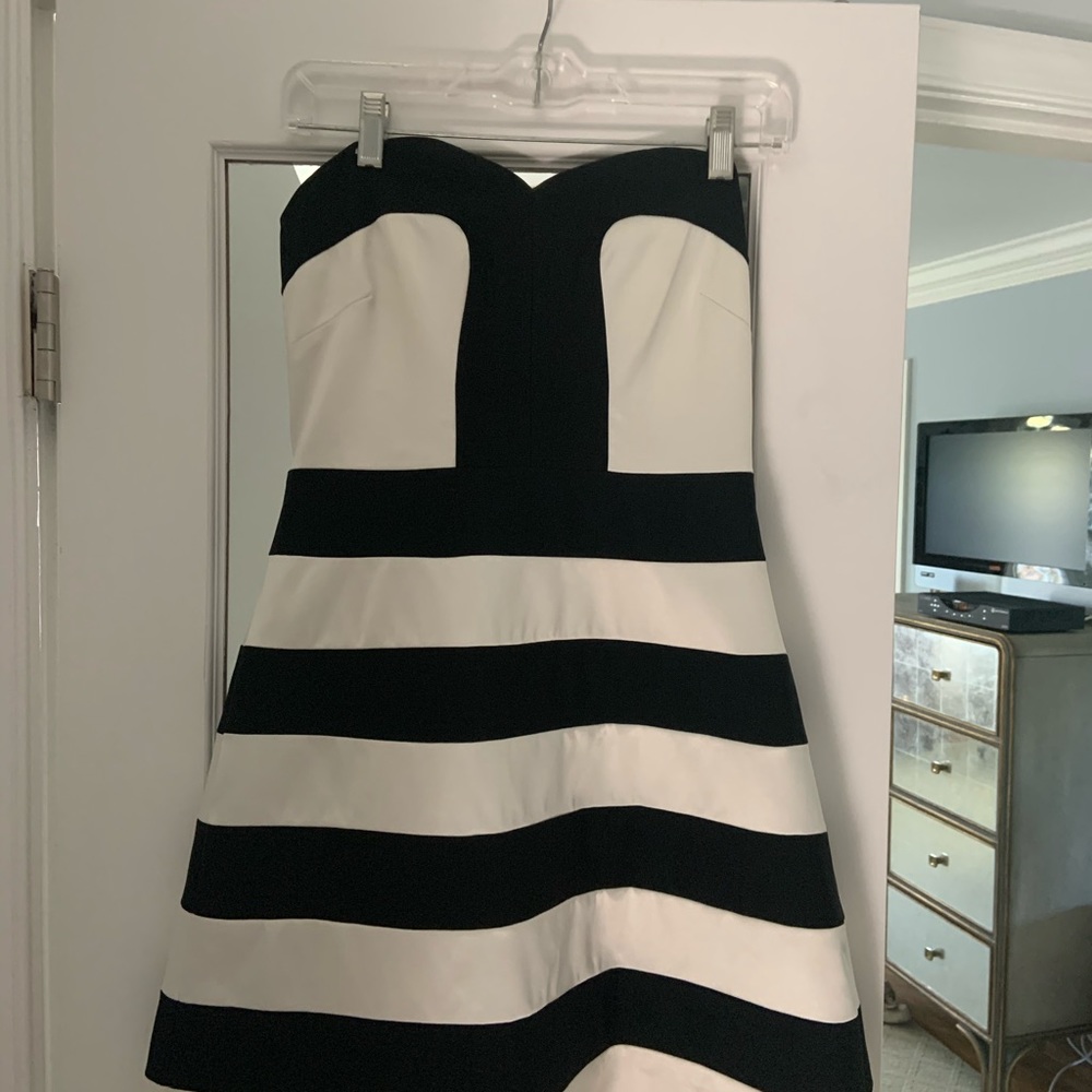 Laundry black & white cocktail dress